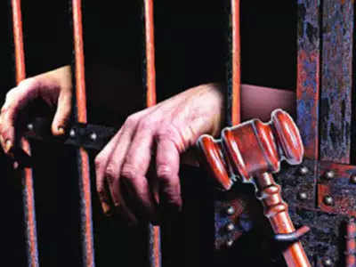 मुंबईः नाबालिग के साथ यौन शोषण के आरोपी को 15 साल की जेल