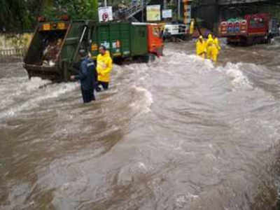 मौसम विभाग का अनुमान, मुंबई पर अभी भी लटक रही भारी बारिश की तलवार