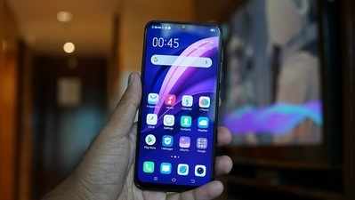 কেনার আগে দেখে নিন Vivo Z1x! টেক্কা দিতে পারে Samsung Galaxy A30s, Xiaomi Mi A3-কে...