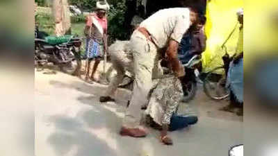 सिद्धार्थनगर: हेल्मेट न लगाने पर पुलिसकर्मियों ने बेरहमी से पीटा, मुकदमा दर्ज