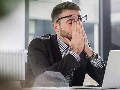 Workplace Burnout से हो सकती हैं गंभीर शारीरिक और मानसिक बीमारियां