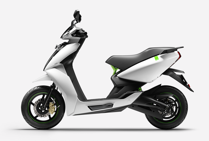 Ather 450 electric scooter