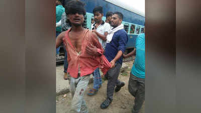 यूपी: सिरफिरे युवक ने चलती ट्रेन से दुधमुंहे बच्चे को बाहर फेंका, तलाश जारी