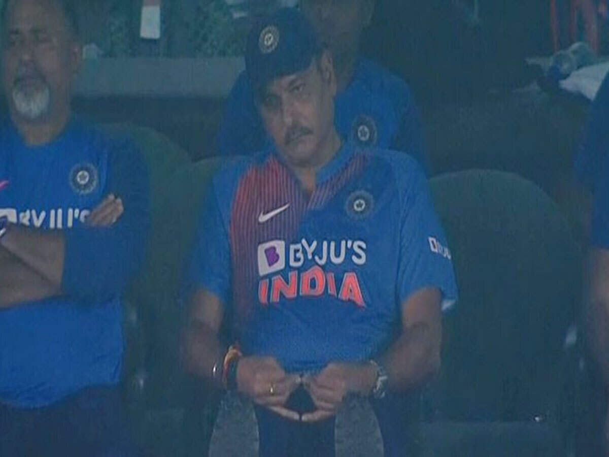 funny meme no Ravi Shastri viral photo, रवि शास्त्री के इस फोटो पर लोगों ने की खुराफाती! - india vs south africa this photo of ravi shastri is now viral and people funny meme no Ravi Shastri viral photo, रवि शास्त्री के इस फोटो पर लोगों ने की खुराफाती! - india vs south africa this photo of ravi shastri is now viral and people