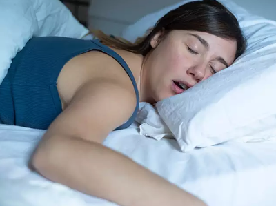 झटके से खुल जाती है नींद? Sleep Apnea हो सकती है वजह