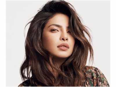 ‘Priyanka Chopra.. నీ రోల్స్ రాయిస్ కారును అమ్మేయచ్చు కదా..?’