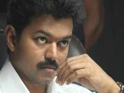 Vijay அது எப்படி விஜய்க்கு மட்டும் ஒர்க்அவுட் ஆகுது?