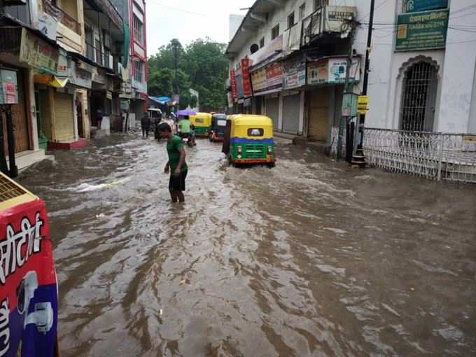 varanasi rain