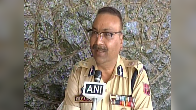 कश्मीर के सभी 105 थाना क्षेत्रों में अब दिन के समय प्रतिबंध नहीं: DGP दिलबाग सिंह