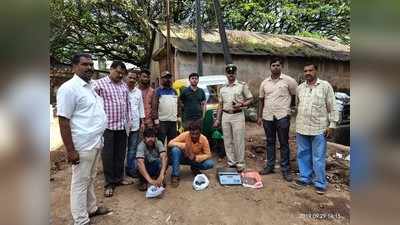 ಗಾಂಜಾ ಮಾರುತ್ತಿದ್ದ ಇಬ್ಬರ ಬಂಧನ