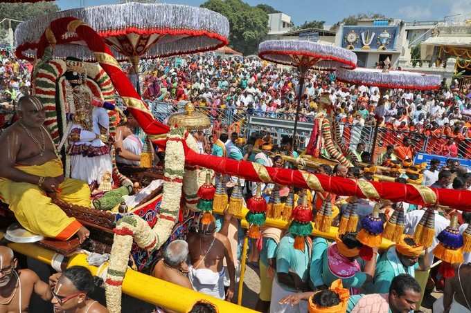 ಬ್ರಹ್ಮೋತ್ಸವದಲ್ಲಿ ಉತ್ಸವ ಮೂರ್ತಿ ಮೆರವಣಿಗೆ