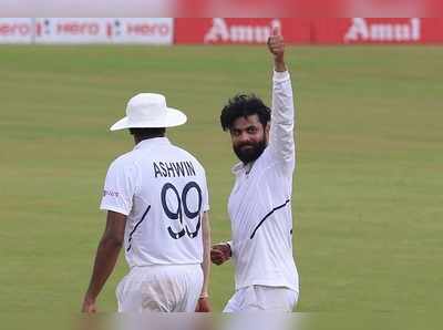 Ind vs SA: രോഹിത് ശർമക്ക് അർധശതകം, മായങ്കിൻെറ വിക്കറ്റ് നഷ്ടമായി