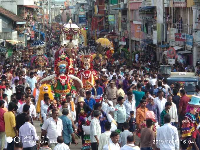 ಐತಿಹಾಸಿಕ ಜಂಬೂಸವಾರಿ: ಫೋಟೊಗಳನ್ನು ನೋಡಿ