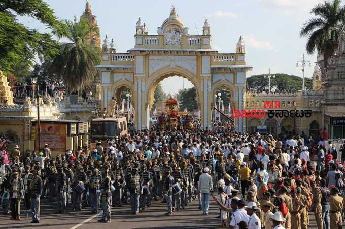 ಅಂಬಾರಿ ಆಗಮನ