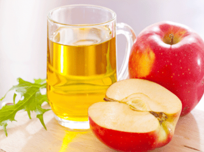 हेल्थ केयर में ही नहीं घर की सफाई में भी असरकारी है Apple cider vinegar