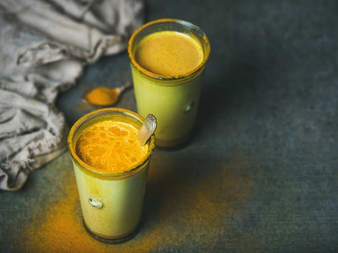 turmeric with milk mix