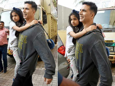 बेटी नितारा को मूवी डेट पर ले गए Akshay Kumar, दिए ऐसे एक्सप्रेशन