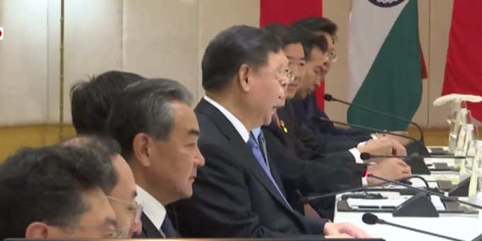 चीन के तरफ से ओपनिंग रिमार्क दे रहे हैं राष्ट्रपति शी चिनफिंग।