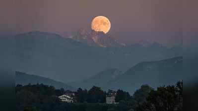 आज उतरेल चंद्र, तुझ्या माझ्या अंगणात