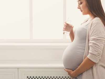 Pregnancy Tips: ഗർഭിണികൾ ദിവസവും എത്ര ഗ്ലാസ് വെള്ളം കുടിക്കണം?