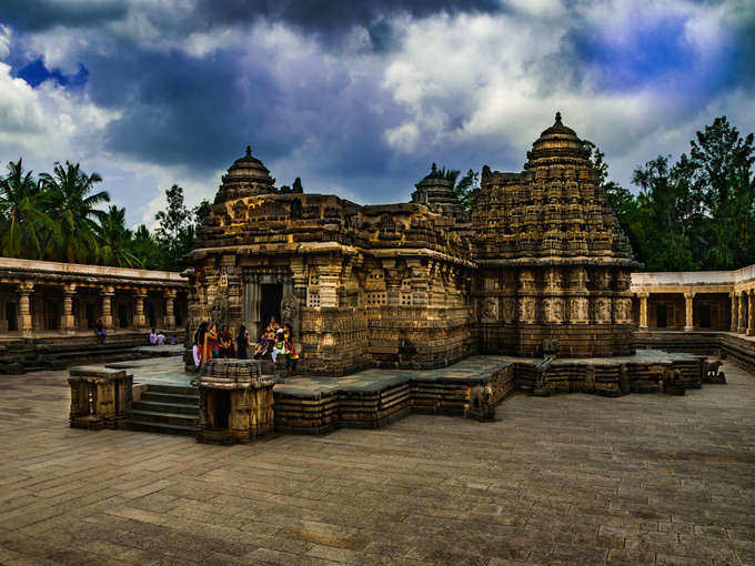 somanatheshwara temple