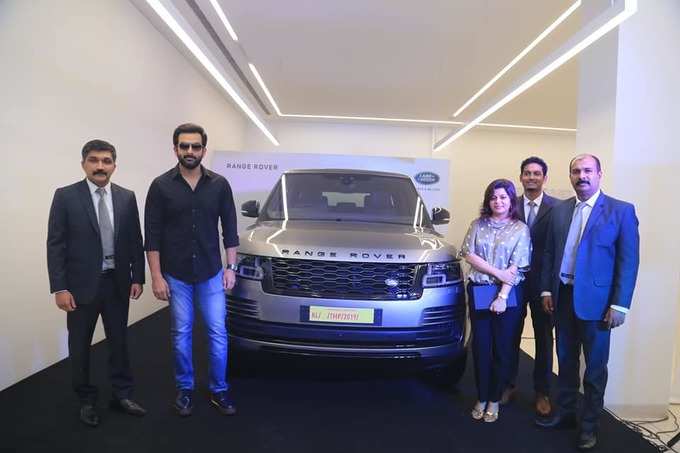 Prithviraj Range Rover Vogue