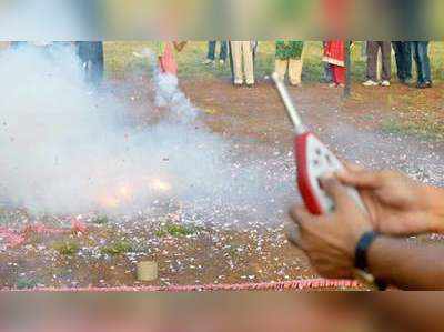 দীপাবলির আগে রাজ্যে বিপুল শব্দবাজি বাজেয়াপ্ত, গ্রেফতার ৪