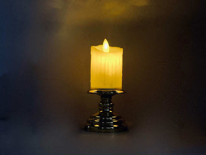 Auslese™ Realistic Swing Wave Port Flameless Flickering LED Electronic Candle Light