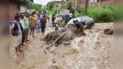 கேதர்நாத் சென்று திரும்பியபோது பக்தர்களுக்கு நிகழ்ந்த சோகம்... நிலச்சரிவில் சிக்கி 8 பேர் பலி