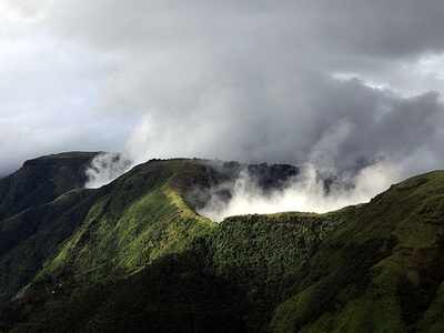 Mawsynram, Cherrapunji யை அடுத்த இந்த ஊர்ல நீங்க நினச்சி பாக்காத அளவு மழை கொட்டுமாம்!