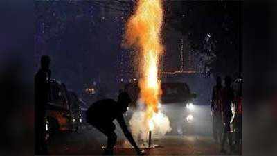 रात्री दहानंतर फटाके वाजवू नका, आवाजाची मर्यादा पाळा; मुंबई पोलिसांचे आवाहन