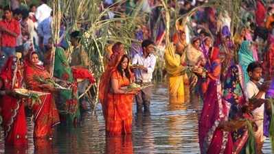 ছটপুজোর সময় সাঁকো ভেঙে তোর্সায় পড়ল ৩০ জন