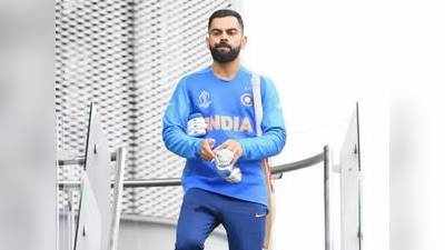 Kohli vs Dhoni: இதிலும் கிங் கோலி தான் டாப்! தல தோனி ஃபேன்ஸ் என்னப்பா பண்றீங்க?