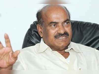 JC Diwakar Reddyకి మరోసారి షాక్.. ట్రావెల్స్ బస్సులు సీజ్!