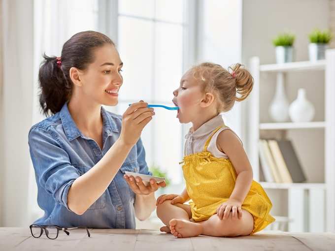 feeding mom