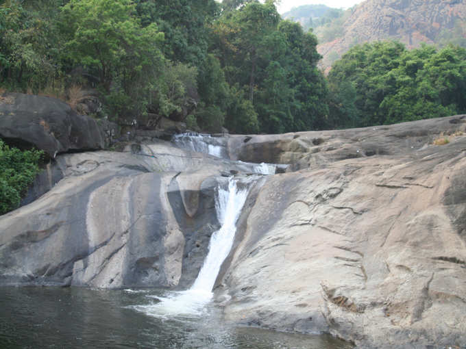 Adhyanpara falls