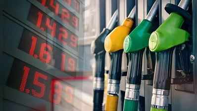 Petrol Rate: നവംബറിൽ ആദ്യം; സംസ്ഥാനത്ത് പെട്രോൾ, ഡീസൽ വില കൂടി