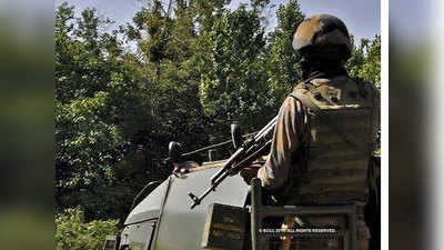 पाकिस्तान में सुरक्षा वाहन पर हमले में 5 लोगों की मौत