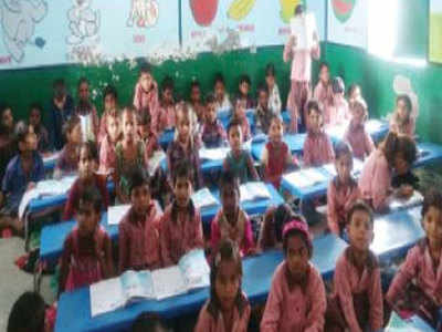 हरदोईः समुदाय ने बदली तस्वीर, स्मार्ट हुए स्कूल, गांवों में ₹1 में इलाज कर रहे मुंबई के डॉक्टर