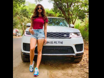 Range Rover Sport: ധോണിയിലെ നായിക ഇനി പറപറക്കും റേഞ്ച് റോവർ സ്പോർട്ടിൽ