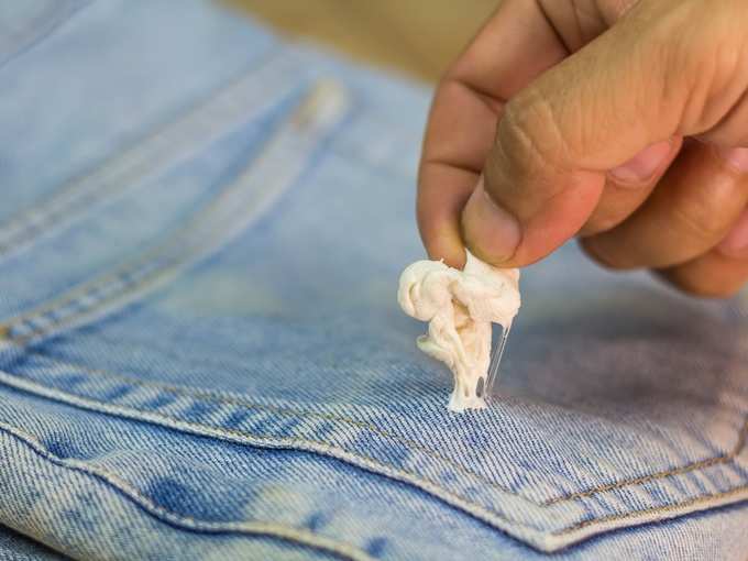 chewing gum in pant