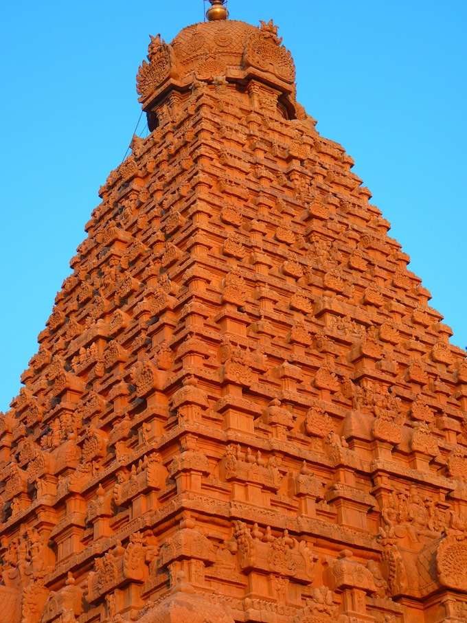 2. தஞ்சை பெரிய கோவில்