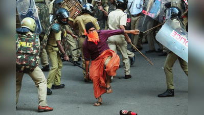 ശബരിമലയിൽ സ്റ്റേ ഇല്ല; കഴിഞ്ഞ മണ്ഡലകാലം ആവർത്തിക്കുമോ?; സർക്കാർ എന്ത് ചെയ്യും?