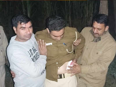 गोकशी के आरोपियों से पुलिस की मुठभेड़, सिपाही समेत दो घायल