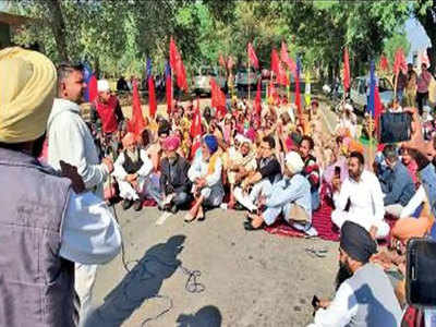 पंजाब: 20 लाख रुपये का मुआवजा, सरकारी नौकरी का भरोसा मिलने के बाद संगरूर में दलित प्रदर्शन खत्म