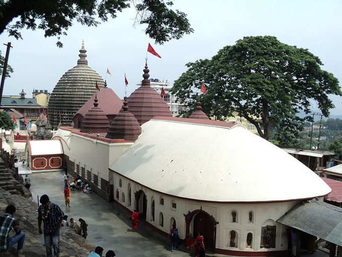 ​காமக்கியா தேவி கோவில் அசாம்: