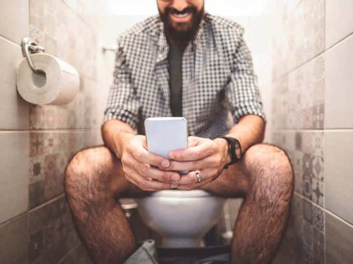 use of mobile in toilet