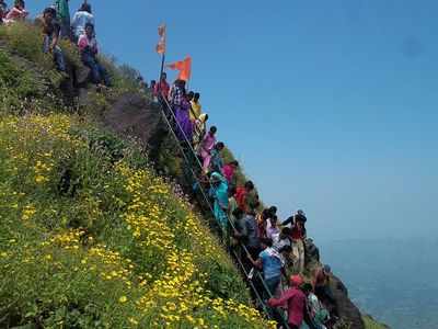 ಕಲ್ಸುಬಾಯ್ ಶಿಖರವನ್ನು ಹತ್ತೋದು ಅಷ್ಟು ಸುಲಭವೇನಲ್ಲ