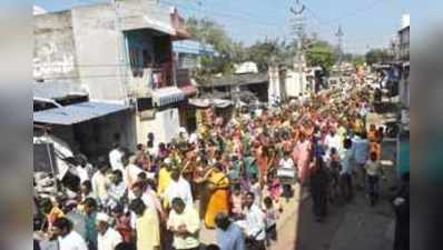 ಗದಗ ನಗರದಲ್ಲಿ ಸಂಭ್ರಮದ  ಪೂರ್ಣ ಕುಂಭ ಮೇಳ