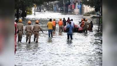 बेंगळुरू तलाव फुटला